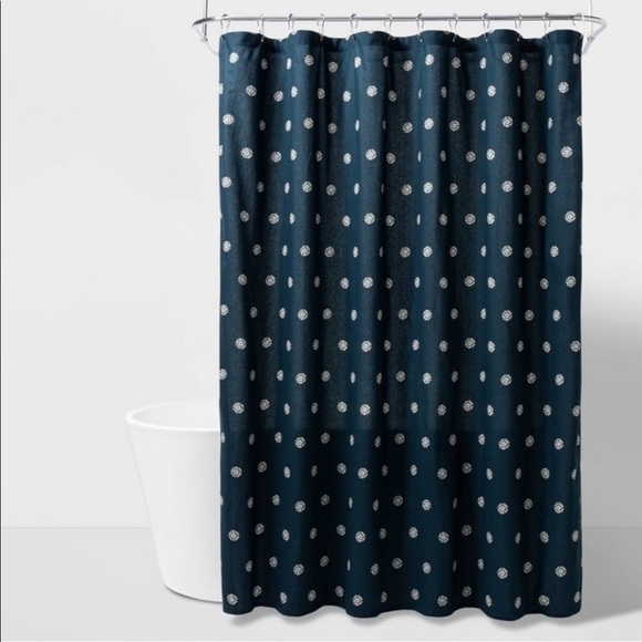 NWT threshold flower dot  blue shower curtain floral cotton 72”x72” - Picture 1 of 3